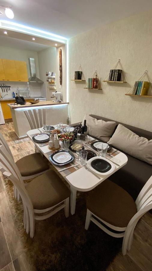 Petrov Apartment Tryavna Luaran gambar